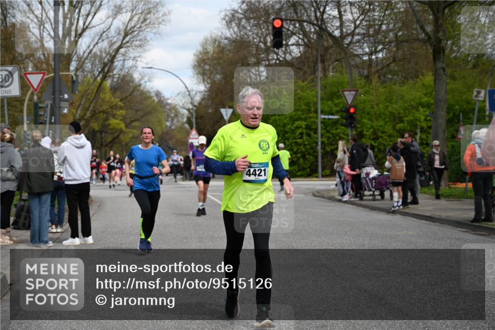 12.04.2026 - 45. Internationalen Wilhelmsburger Insellauf J. Mangold http://msf.ph/oto/9515126 12.04.2026 13:14:16 Ziel 4716, 5318, 5418, 5481, 4228, 4573, 3360, 3443, 3469, 2107, 4421, 5242, 3425, 5142, 4852, 2430, 5813, 4747, 3773, 5602, 4960, 4418, 5156, 4111, 3306, 3328, 2772 meine-sportfotos.de