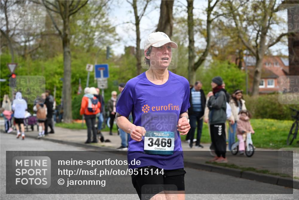 12.04.2026 - 45. Internationalen Wilhelmsburger Insellauf J. Mangold http://msf.ph/oto/9515144 12.04.2026 13:14:21 Ziel 5418, 5481, 4228, 4573, 3360, 3443, 3469, 2107, 4421, 5242, 3425, 5142, 5142, 4852, 2430, 5813, 4747, 3773, 5602, 4960, 4418, 4418, 5156, 4111, 3306, 3328, 2772, 5348, 4837, 4838, 4669 meine-sportfotos.de