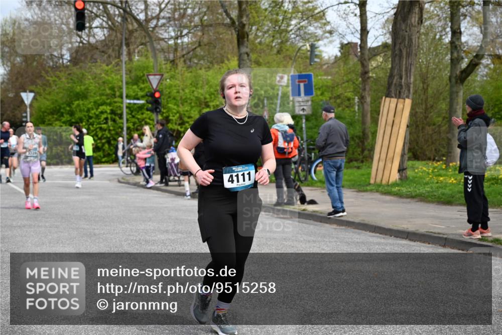 12.04.2026 - 45. Internationalen Wilhelmsburger Insellauf J. Mangold http://msf.ph/oto/9515258 12.04.2026 13:14:38 Ziel 3360, 3443, 3469, 2107, 4421, 5242, 3425, 5142, 4852, 2430, 5813, 4747, 3773, 5602, 4960, 4418, 5156, 4111, 3306, 3328, 3306, 3328, 2772, 5348, 4837, 4838, 4669, 2110, 4695, 2815, 2785, 2043, 2118, 5755, 5029, 4662, 4663, 4559, 3308 meine-sportfotos.de