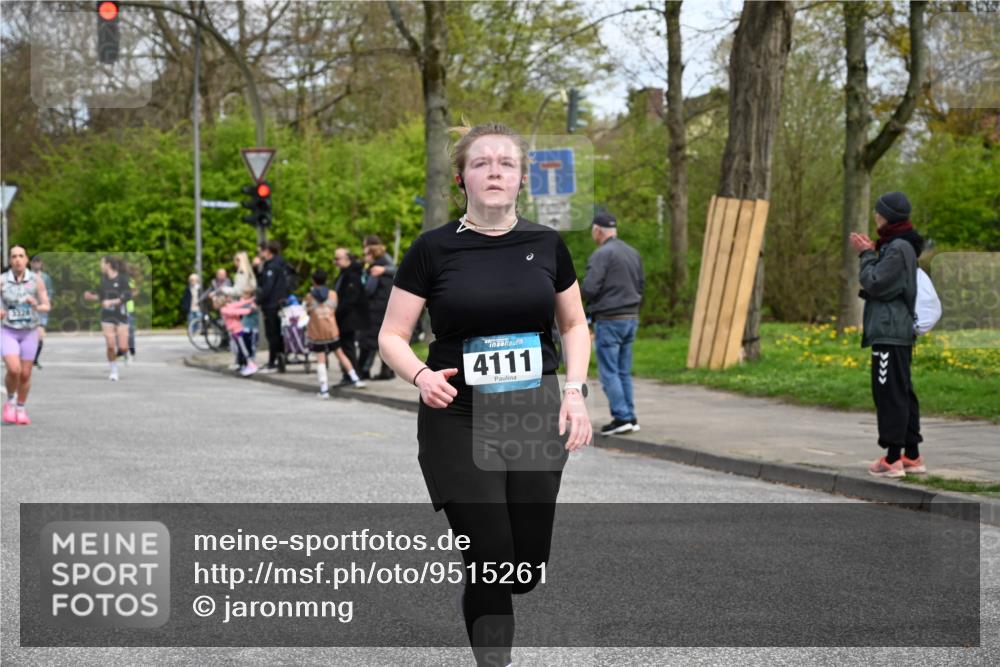 12.04.2026 - 45. Internationalen Wilhelmsburger Insellauf J. Mangold http://msf.ph/oto/9515261 12.04.2026 13:14:38 Ziel 3360, 3443, 3469, 2107, 4421, 5242, 3425, 5142, 4852, 2430, 5813, 4747, 3773, 5602, 4960, 4418, 5156, 4111, 3306, 3328, 3306, 3328, 2772, 5348, 4837, 4838, 4669, 2110, 4695, 2815, 2785, 2043, 2118, 5755, 5029, 4662, 4663, 4559, 3308 meine-sportfotos.de