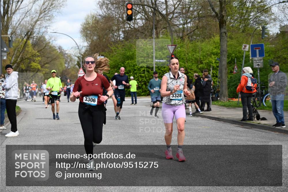 12.04.2026 - 45. Internationalen Wilhelmsburger Insellauf J. Mangold http://msf.ph/oto/9515275 12.04.2026 13:14:41 Ziel 3469, 2107, 4421, 5242, 3425, 5142, 4852, 2430, 5813, 4747, 3773, 5602, 4960, 4418, 5156, 4111, 3306, 3328, 2772, 5348, 4837, 4838, 5348, 4837, 4838, 4669, 2110, 4695, 2815, 2785, 2785, 2043, 2118, 5755, 5029, 4662, 4663, 4559, 3308 meine-sportfotos.de