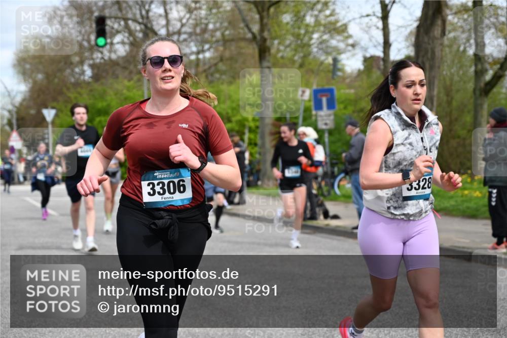 12.04.2026 - 45. Internationalen Wilhelmsburger Insellauf J. Mangold http://msf.ph/oto/9515291 12.04.2026 13:14:42 Ziel 3469, 2107, 4421, 5242, 3425, 5142, 4852, 2430, 5813, 4747, 3773, 5602, 4960, 4418, 5156, 4111, 3306, 3328, 2772, 5348, 4837, 4838, 4669, 2110, 4695, 2815, 2785, 2043, 2118, 2043, 2118, 5755, 5029, 4662, 4663, 4559, 3308, 3881 meine-sportfotos.de