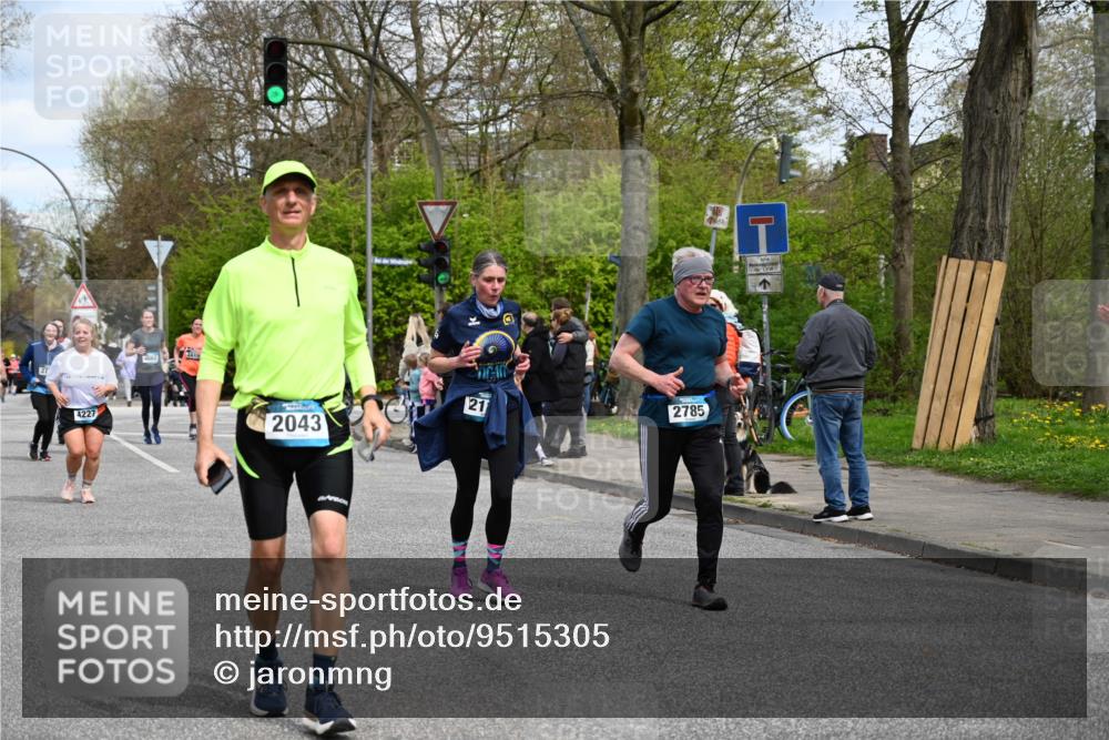 12.04.2026 - 45. Internationalen Wilhelmsburger Insellauf J. Mangold http://msf.ph/oto/9515305 12.04.2026 13:14:46 Ziel 5142, 4852, 2430, 5813, 4747, 3773, 5602, 4960, 4418, 5156, 4111, 3306, 3328, 2772, 5348, 4837, 4838, 4669, 2110, 4695, 2815, 2785, 2043, 2118, 5755, 5029, 4662, 4663, 4559, 3308, 3881, 3882, 3767, 3765 meine-sportfotos.de