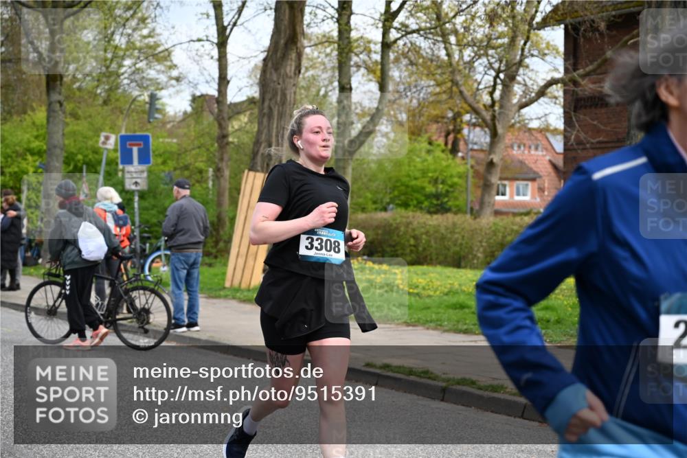 12.04.2026 - 45. Internationalen Wilhelmsburger Insellauf J. Mangold http://msf.ph/oto/9515391 12.04.2026 13:14:59 Ziel 5156, 4111, 3306, 3328, 2772, 5348, 4837, 4838, 4669, 2110, 4695, 2815, 2785, 2043, 2118, 5755, 5029, 4662, 4663, 4559, 3308, 3881, 3882, 3767, 3765, 4366, 4366, 4227, 3232, 2774, 5725, 3770, 2617, 5453, 4942, 4964 meine-sportfotos.de