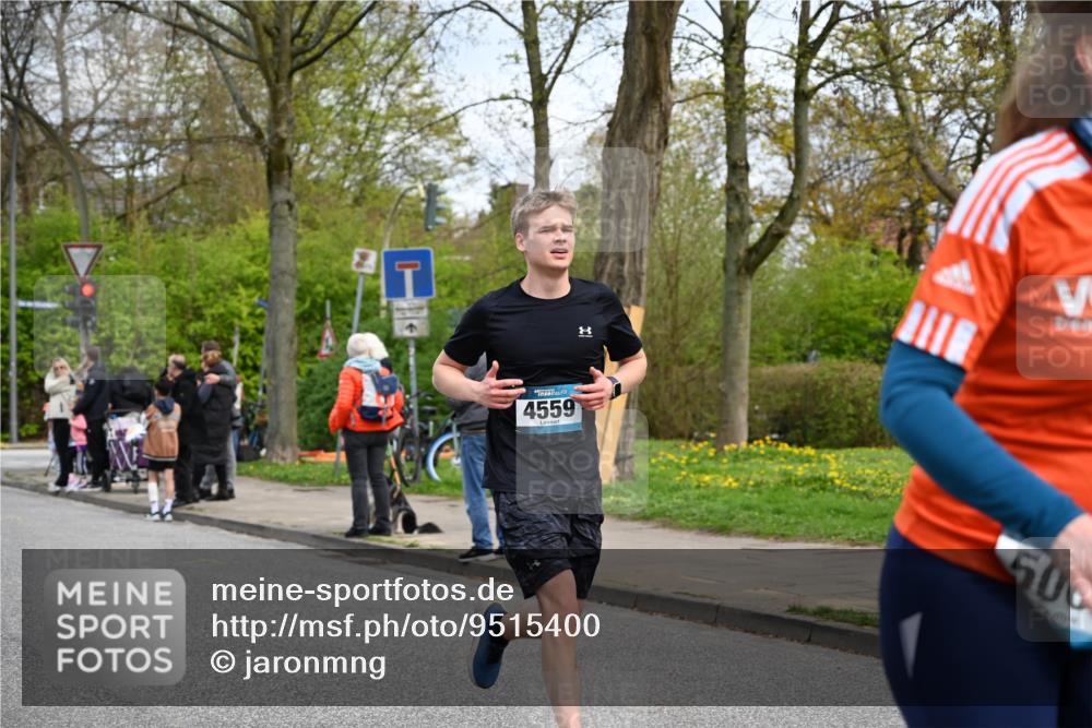 12.04.2026 - 45. Internationalen Wilhelmsburger Insellauf J. Mangold http://msf.ph/oto/9515400 12.04.2026 13:15:06 Ziel 5348, 4837, 4838, 4669, 2110, 4695, 2815, 2785, 2043, 2118, 5755, 5029, 4662, 4663, 4559, 3308, 3881, 3881, 3882, 3767, 3765, 4366, 4227, 3232, 2774, 5725, 3770, 2617, 5453, 4942, 4964, 5675, 4616, 4880, 2832, 3803, 3801 meine-sportfotos.de