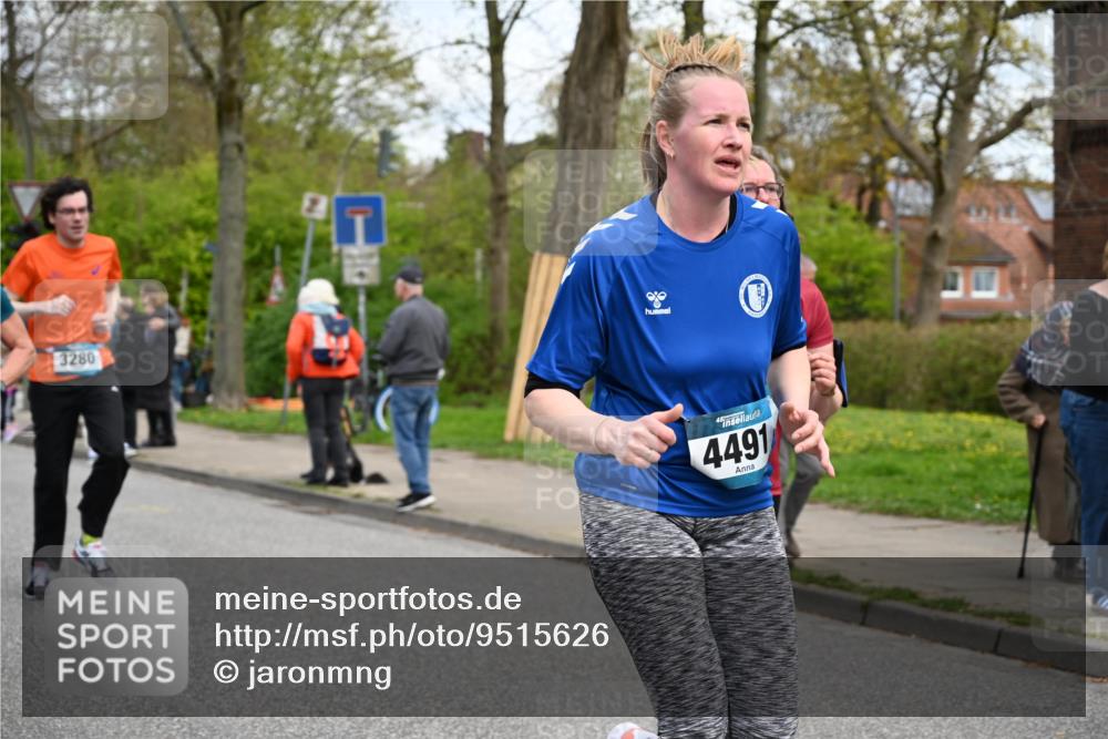 12.04.2026 - 45. Internationalen Wilhelmsburger Insellauf J. Mangold http://msf.ph/oto/9515626 12.04.2026 13:15:37 Ziel 4227, 3232, 2774, 5725, 3770, 2617, 5453, 4942, 4964, 5675, 4616, 4880, 2832, 3803, 3801, 3250, 5008, 2853, 3280, 3244, 5292, 4861, 2032, 2032, 4731, 2884, 3850, 4053, 5686, 4814, 4491, 2681, 5839, 5582, 5666, 5666, 3993, 5517, 3710, 3709, 4132 meine-sportfotos.de