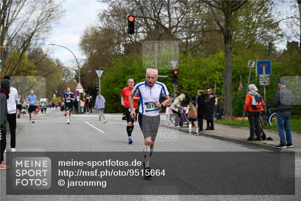 12.04.2026 - 45. Internationalen Wilhelmsburger Insellauf J. Mangold http://msf.ph/oto/9515664 12.04.2026 13:15:45 Ziel 3770, 2617, 5453, 4942, 4964, 5675, 4616, 4880, 2832, 3803, 3801, 3250, 5008, 2853, 3280, 3244, 5292, 4861, 2032, 4731, 2884, 3850, 4053, 5686, 4814, 4491, 2681, 5839, 5582, 5666, 3993, 5517, 3710, 3709, 4132, 2849, 4808, 5261, 3220, 4502, 3897 meine-sportfotos.de