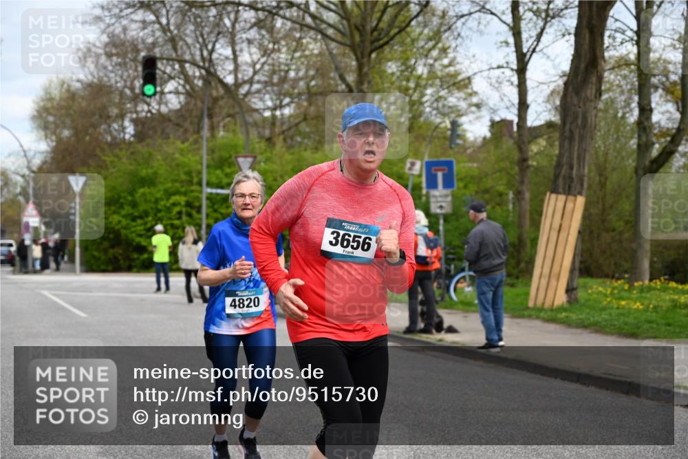 12.04.2026 - 45. Internationalen Wilhelmsburger Insellauf J. Mangold http://msf.ph/oto/9515730 12.04.2026 13:16:13 Ziel 5666, 3993, 5517, 3710, 3709, 4132, 2849, 4808, 5261, 3220, 4502, 3897, 3245, 4849, 3195, 5275, 5269, 5275, 5269, 4820, 4926, 3656, 4312, 5404, 3704, 3846, 2316 meine-sportfotos.de