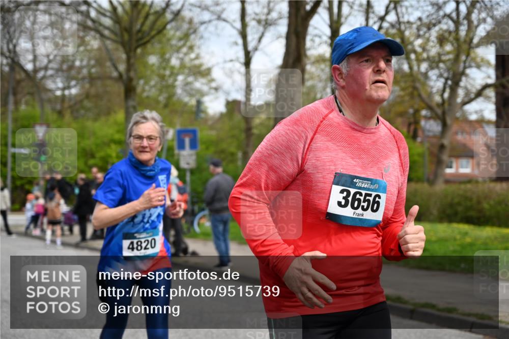 12.04.2026 - 45. Internationalen Wilhelmsburger Insellauf J. Mangold http://msf.ph/oto/9515739 12.04.2026 13:16:13 Ziel 5666, 3993, 5517, 3710, 3709, 4132, 2849, 4808, 5261, 3220, 4502, 3897, 3245, 4849, 3195, 5275, 5269, 5275, 5269, 4820, 4926, 3656, 4312, 5404, 3704, 3846, 2316 meine-sportfotos.de