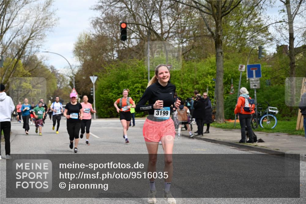 12.04.2026 - 45. Internationalen Wilhelmsburger Insellauf J. Mangold http://msf.ph/oto/9516035 12.04.2026 13:17:17 Ziel 2670, 3061, 3281, 4315, 4867, 4868, 4130, 4129, 2609, 2610, 2571, 5001, 5532, 4392, 4642, 4957, 3900, 5759, 2030, 3199, 3453, 3455, 4194, 5717, 4804, 3604, 2125, 2520, 5204, 3272, 4690, 3252, 4697, 2903, 4104, 5465, 4998 meine-sportfotos.de