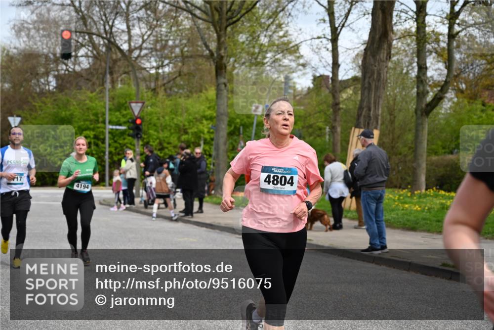 12.04.2026 - 45. Internationalen Wilhelmsburger Insellauf J. Mangold http://msf.ph/oto/9516075 12.04.2026 13:17:22 Ziel 2670, 3061, 3281, 4315, 4867, 4868, 4130, 4129, 2609, 2610, 2571, 5001, 5532, 4392, 4642, 4957, 3900, 5759, 2030, 3199, 3453, 3455, 4194, 5717, 4804, 3604, 2125, 2520, 5204, 3272, 4690, 3272, 4690, 3252, 4697, 2903, 4104, 5465, 4998, 5332, 4203, 4202, 5836, 2759 meine-sportfotos.de