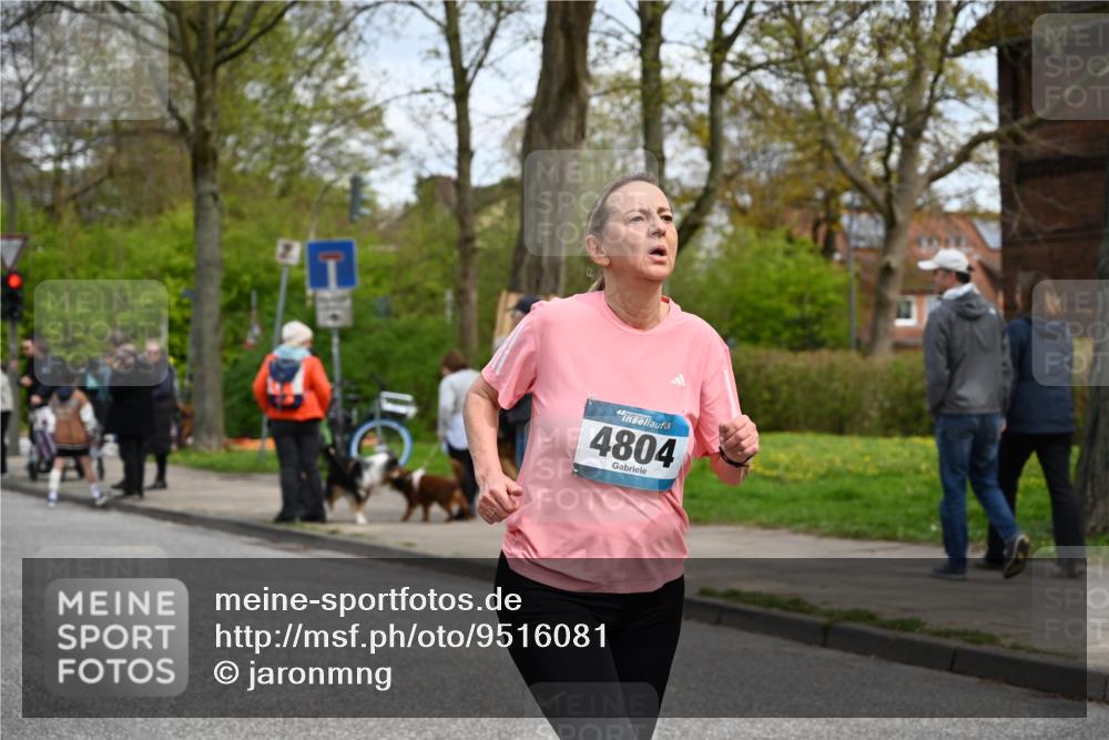 12.04.2026 - 45. Internationalen Wilhelmsburger Insellauf J. Mangold http://msf.ph/oto/9516081 12.04.2026 13:17:23 Ziel 3281, 4315, 4867, 4868, 4130, 4129, 2609, 2610, 2571, 5001, 5532, 4392, 4642, 4957, 3900, 5759, 2030, 3199, 3453, 3455, 4194, 4194, 5717, 4804, 3604, 2125, 2520, 5204, 3272, 4690, 3252, 4697, 3252, 4697, 2903, 4104, 5465, 4998, 5332, 4203, 4202, 5836, 2759 meine-sportfotos.de