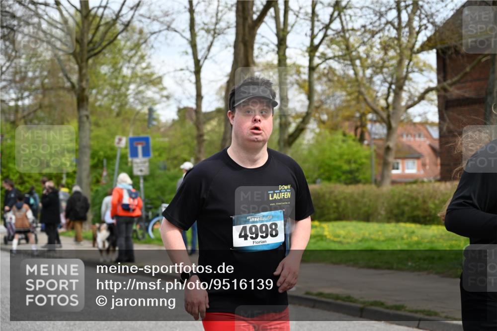 12.04.2026 - 45. Internationalen Wilhelmsburger Insellauf J. Mangold http://msf.ph/oto/9516139 12.04.2026 13:17:31 Ziel 5001, 5532, 4392, 4642, 4957, 3900, 5759, 2030, 3199, 3453, 3455, 4194, 5717, 4804, 3604, 2125, 2520, 5204, 3272, 4690, 3252, 4697, 2903, 4104, 5465, 4998, 5332, 4203, 4202, 5836, 2759, 4487, 2833, 3879 meine-sportfotos.de