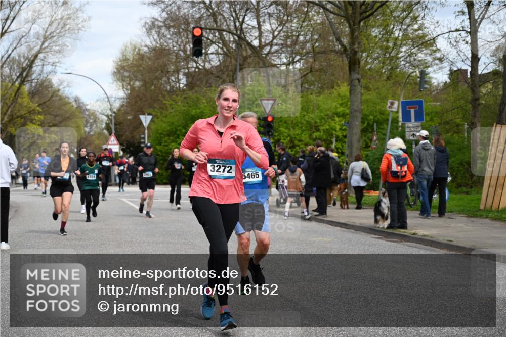 12.04.2026 - 45. Internationalen Wilhelmsburger Insellauf J. Mangold http://msf.ph/oto/9516152 12.04.2026 13:17:33 Ziel 4642, 4957, 3900, 5759, 2030, 3199, 3453, 3455, 4194, 5717, 4804, 3604, 2125, 2520, 5204, 5204, 3272, 4690, 3252, 4697, 2903, 4104, 5465, 4998, 5332, 4203, 4203, 4202, 5836, 2759, 4487, 2833, 3879, 3630, 5714, 4213 meine-sportfotos.de