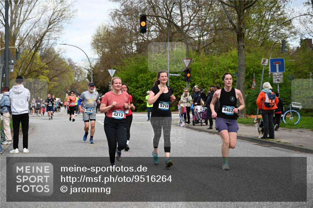 12.04.2026 - 45. Internationalen Wilhelmsburger Insellauf J. Mangold http://msf.ph/oto/9516264 12.04.2026 13:17:55 Ziel 2520, 5204, 3272, 4690, 3252, 4697, 2903, 4104, 5465, 4998, 5332, 4203, 4202, 5836, 2759, 4487, 2833, 3879, 3630, 5714, 4213, 2516, 2517, 4031, 3694, 2018, 2961, 2961, 3248, 2570, 2573, 3277, 3828, 4948, 5488, 5663, 4727, 5541, 4153 meine-sportfotos.de