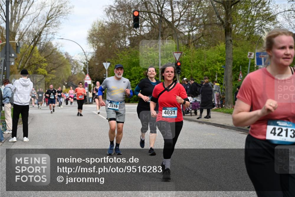 12.04.2026 - 45. Internationalen Wilhelmsburger Insellauf J. Mangold http://msf.ph/oto/9516283 12.04.2026 13:17:57 Ziel 2520, 5204, 3272, 4690, 3252, 4697, 2903, 4104, 5465, 4998, 5332, 4203, 4202, 5836, 2759, 4487, 2833, 3879, 3630, 5714, 4213, 3630, 5714, 4213, 2516, 2517, 4031, 3694, 2018, 2961, 3248, 2570, 2573, 2570, 2573, 3277, 3828, 4948, 5488, 5663, 4727, 5541, 4153, 3528, 3527, 4400, 4403, 4556 meine-sportfotos.de