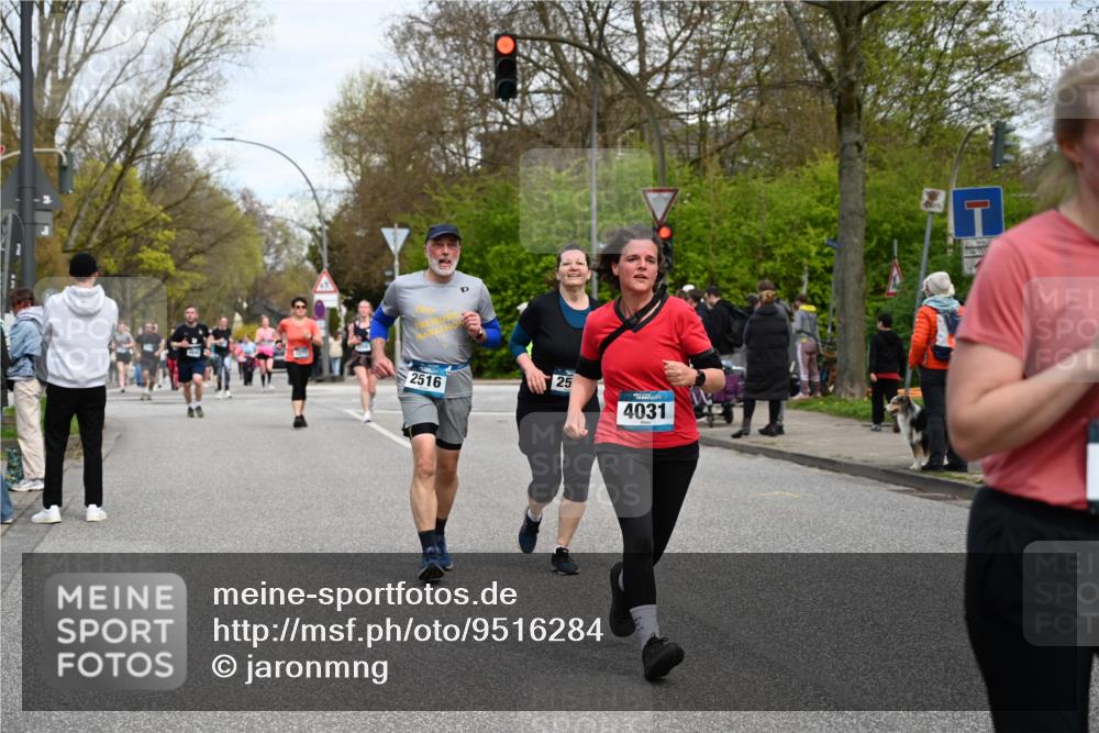 12.04.2026 - 45. Internationalen Wilhelmsburger Insellauf J. Mangold http://msf.ph/oto/9516284 12.04.2026 13:17:57 Ziel 2520, 5204, 3272, 4690, 3252, 4697, 2903, 4104, 5465, 4998, 5332, 4203, 4202, 5836, 2759, 4487, 2833, 3879, 3630, 5714, 4213, 3630, 5714, 4213, 2516, 2517, 4031, 3694, 2018, 2961, 3248, 2570, 2573, 2570, 2573, 3277, 3828, 4948, 5488, 5663, 4727, 5541, 4153, 3528, 3527, 4400, 4403, 4556 meine-sportfotos.de