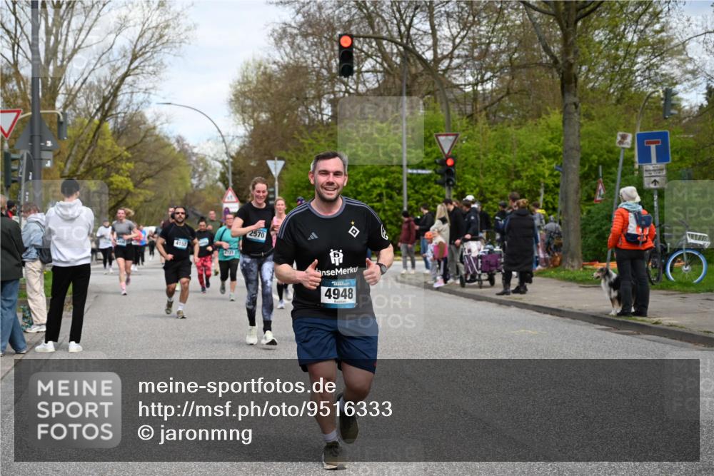 12.04.2026 - 45. Internationalen Wilhelmsburger Insellauf J. Mangold http://msf.ph/oto/9516333 12.04.2026 13:18:06 Ziel 5332, 4203, 4202, 5836, 2759, 4487, 2833, 3879, 3630, 5714, 4213, 2516, 2517, 4031, 3694, 2018, 2961, 3248, 2570, 2573, 3277, 3828, 4948, 5488, 5663, 4727, 5541, 4153, 3528, 3527, 4400, 4403, 4556, 4626, 2019, 3940, 3482 meine-sportfotos.de