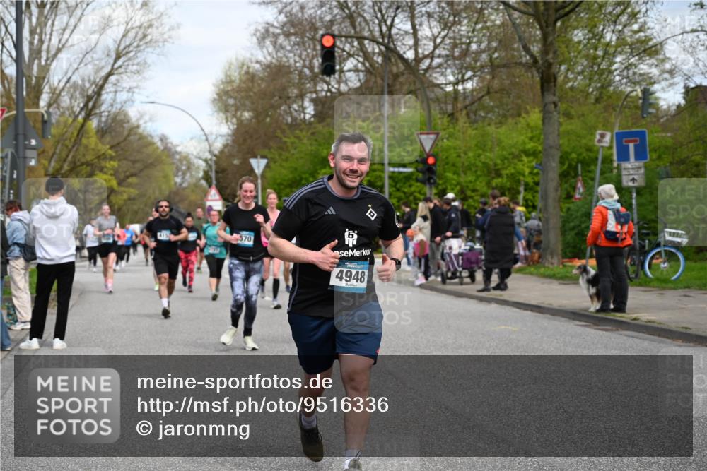 12.04.2026 - 45. Internationalen Wilhelmsburger Insellauf J. Mangold http://msf.ph/oto/9516336 12.04.2026 13:18:06 Ziel 5332, 4203, 4202, 5836, 2759, 4487, 2833, 3879, 3630, 5714, 4213, 2516, 2517, 4031, 3694, 2018, 2961, 3248, 2570, 2573, 3277, 3828, 4948, 5488, 5663, 4727, 5541, 4153, 3528, 3527, 4400, 4403, 4556, 4626, 2019, 3940, 3482 meine-sportfotos.de