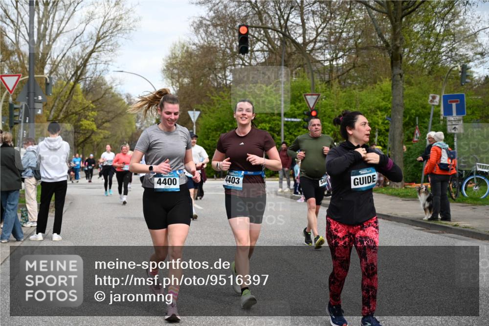 12.04.2026 - 45. Internationalen Wilhelmsburger Insellauf J. Mangold http://msf.ph/oto/9516397 12.04.2026 13:18:14 Ziel 4487, 2833, 3879, 3630, 5714, 4213, 2516, 2517, 4031, 3694, 2018, 2961, 3248, 2570, 2573, 3277, 3828, 3828, 4948, 5488, 5663, 4727, 5541, 4153, 3528, 3527, 4400, 4403, 4556, 4626, 2019, 2019, 3940, 3482, 3524, 2572, 3587, 4734 meine-sportfotos.de