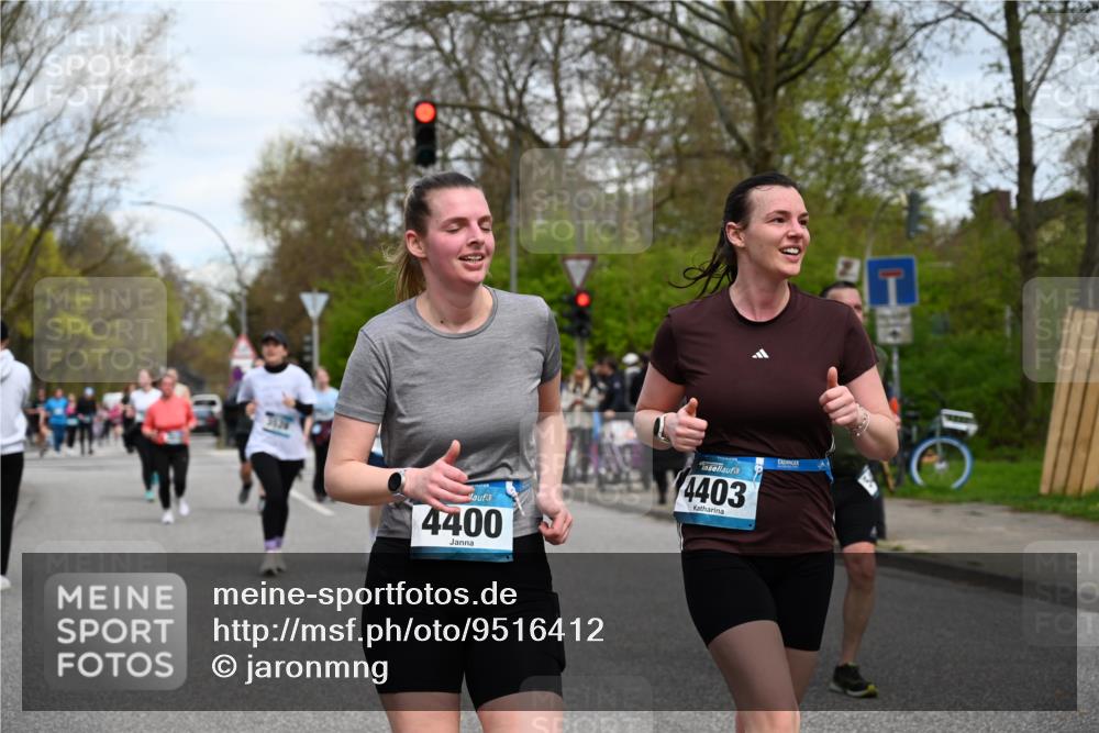 12.04.2026 - 45. Internationalen Wilhelmsburger Insellauf J. Mangold http://msf.ph/oto/9516412 12.04.2026 13:18:15 Ziel 4487, 2833, 3879, 3630, 5714, 4213, 2516, 2517, 4031, 3694, 2018, 2961, 3248, 2570, 2573, 3277, 3828, 4948, 5488, 4948, 5488, 5663, 4727, 5541, 4153, 3528, 3527, 4400, 4403, 4556, 4626, 2019, 3940, 3482, 3940, 3482, 3524, 2572, 3587, 4734 meine-sportfotos.de