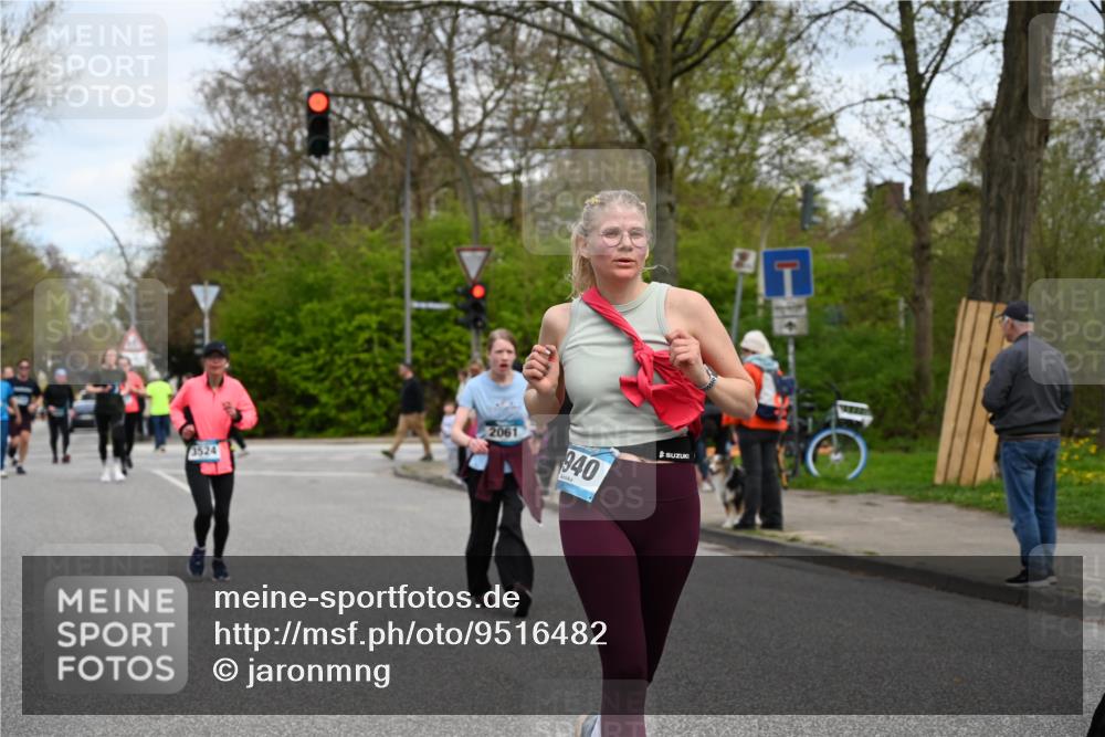 12.04.2026 - 45. Internationalen Wilhelmsburger Insellauf J. Mangold http://msf.ph/oto/9516482 12.04.2026 13:18:24 Ziel 2516, 2517, 4031, 3694, 2018, 2961, 3248, 2570, 2573, 3277, 3828, 4948, 5488, 5663, 4727, 5541, 4153, 3528, 3527, 4400, 4403, 4556, 4626, 4626, 2019, 3940, 3482, 3524, 2572, 3587, 4734, 3587, 4734, 2061, 4020, 5849, 4639, 3809, 4660 meine-sportfotos.de