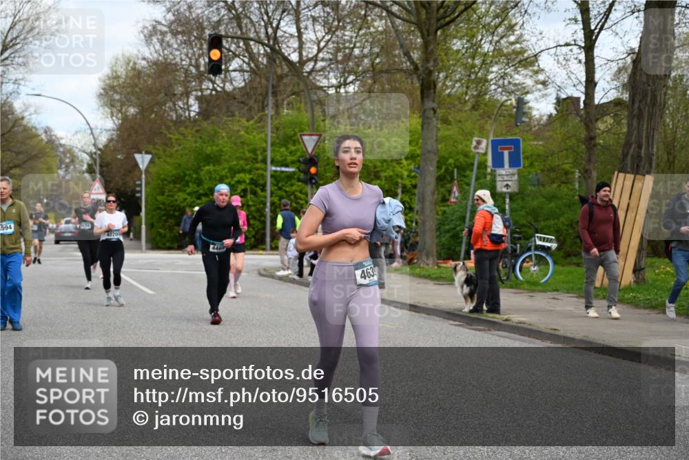 12.04.2026 - 45. Internationalen Wilhelmsburger Insellauf J. Mangold http://msf.ph/oto/9516505 12.04.2026 13:18:38 Ziel 3828, 4948, 5488, 5663, 4727, 5541, 4153, 3528, 3527, 4400, 4403, 4556, 4626, 2019, 3940, 3482, 3524, 2572, 3587, 4734, 2061, 4020, 5849, 4639, 3809, 4660, 2174, 5019, 4543, 4793, 5786, 4112, 3071 meine-sportfotos.de