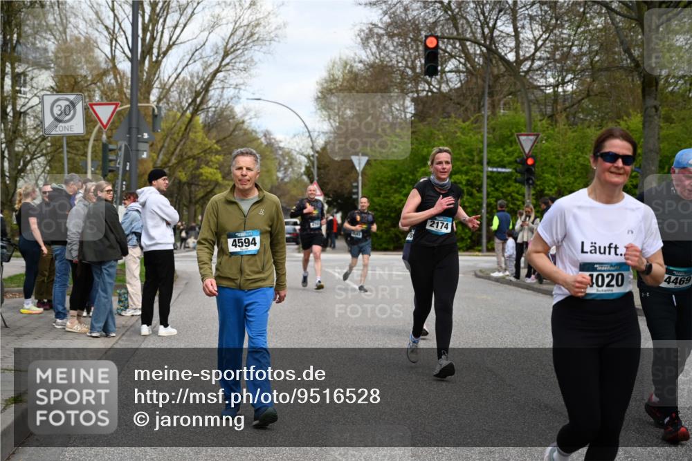 12.04.2026 - 45. Internationalen Wilhelmsburger Insellauf J. Mangold http://msf.ph/oto/9516528 12.04.2026 13:18:43 Ziel 4727, 5541, 4153, 3528, 3527, 4400, 4403, 4556, 4626, 2019, 3940, 3482, 3524, 2572, 3587, 4734, 2061, 4020, 5849, 4639, 3809, 4660, 2174, 5019, 4543, 4543, 4793, 5786, 4112, 3071, 2027 meine-sportfotos.de