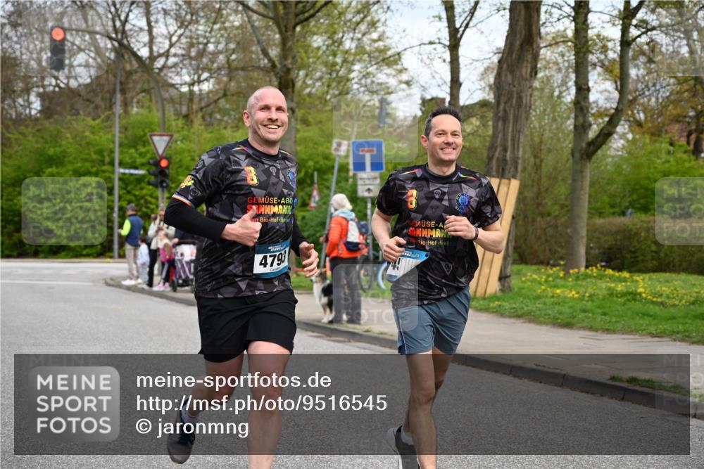 12.04.2026 - 45. Internationalen Wilhelmsburger Insellauf J. Mangold http://msf.ph/oto/9516545 12.04.2026 13:18:49 Ziel 4626, 2019, 3940, 3482, 3524, 2572, 3587, 4734, 2061, 4020, 5849, 4639, 3809, 4660, 2174, 2174, 5019, 4543, 4793, 5786, 4112, 3071, 3071, 2027, 5007, 4594, 4984 meine-sportfotos.de
