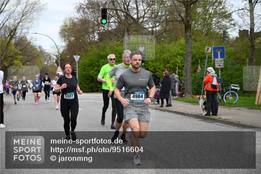 12.04.2026 - 45. Internationalen Wilhelmsburger Insellauf J. Mangold http://msf.ph/oto/9516604 12.04.2026 13:19:14 Ziel 2174, 5019, 4543, 4793, 5786, 4112, 3071, 2027, 5007, 4594, 4984, 3927, 3927, 3193, 4469, 5327, 3125, 4518, 5778, 2799, 4972, 3265, 5003, 3857, 2946, 4905, 4274, 2534 meine-sportfotos.de