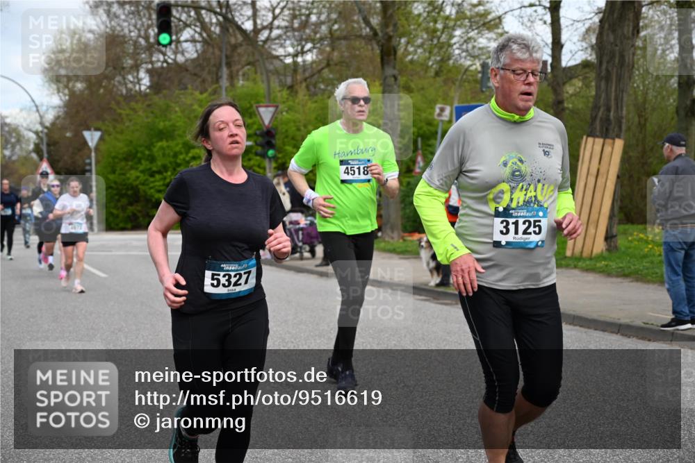 12.04.2026 - 45. Internationalen Wilhelmsburger Insellauf J. Mangold http://msf.ph/oto/9516619 12.04.2026 13:19:16 Ziel 5019, 4543, 4793, 5786, 4112, 3071, 2027, 5007, 4594, 4984, 3927, 3193, 4469, 3193, 4469, 5327, 3125, 4518, 5778, 2799, 4972, 3265, 5003, 3857, 2946, 4905, 4274, 2534, 4936 meine-sportfotos.de