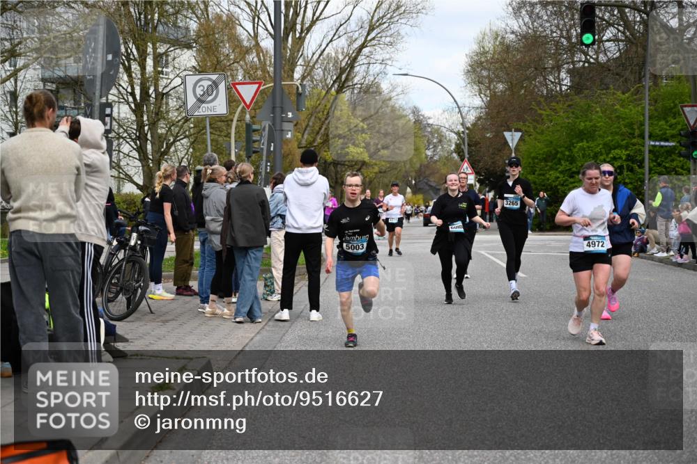 12.04.2026 - 45. Internationalen Wilhelmsburger Insellauf J. Mangold http://msf.ph/oto/9516627 12.04.2026 13:19:19 Ziel 5019, 4543, 4793, 5786, 4112, 3071, 2027, 5007, 4594, 4984, 3927, 3193, 4469, 5327, 3125, 4518, 4518, 5778, 2799, 4972, 3265, 5003, 3857, 2946, 4905, 4274, 2534, 4936, 2366, 3655 meine-sportfotos.de