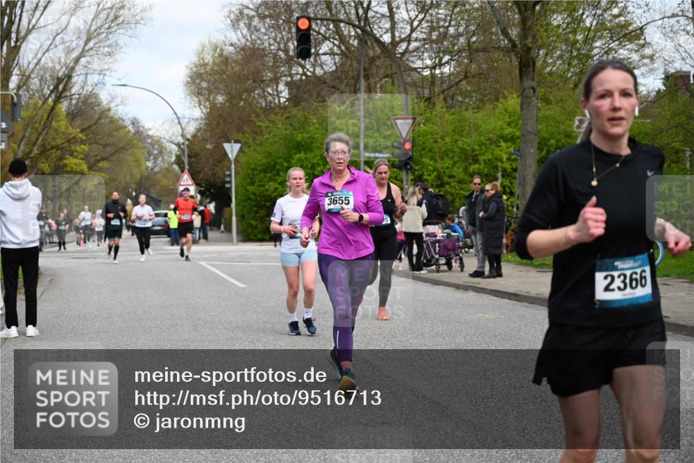 12.04.2026 - 45. Internationalen Wilhelmsburger Insellauf J. Mangold http://msf.ph/oto/9516713 12.04.2026 13:19:34 Ziel 5007, 4594, 4984, 3927, 3193, 4469, 5327, 3125, 4518, 5778, 2799, 4972, 3265, 5003, 3857, 3857, 2946, 4905, 4274, 2534, 4936, 2366, 3655, 2261, 2264, 3448, 3449, 2894, 2888 meine-sportfotos.de