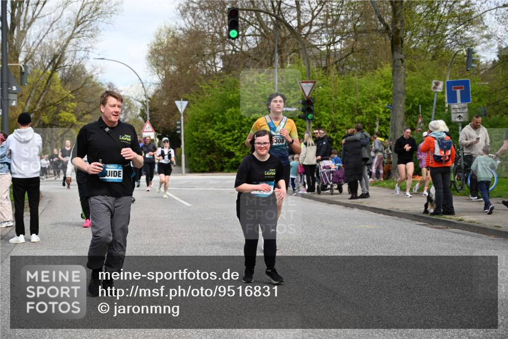 12.04.2026 - 45. Internationalen Wilhelmsburger Insellauf J. Mangold http://msf.ph/oto/9516831 12.04.2026 13:19:59 Ziel 3857, 2946, 4905, 4274, 2534, 4936, 2366, 3655, 2261, 2264, 3448, 3449, 2894, 2888, 3898, 2431, 4121, 5308, 3236, 4718, 2247, 3203, 5342, 3822, 3821, 4999, 4803, 2224, 4223, 4224, 4954, 5258, 3284 meine-sportfotos.de