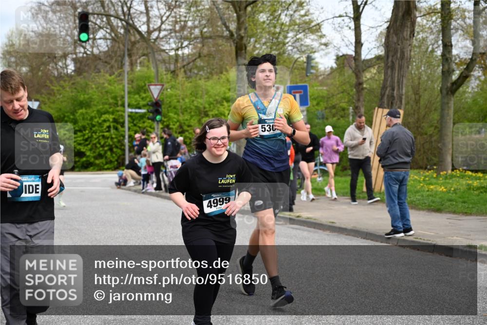 12.04.2026 - 45. Internationalen Wilhelmsburger Insellauf J. Mangold http://msf.ph/oto/9516850 12.04.2026 13:20:01 Ziel 4905, 4274, 2534, 4936, 2366, 3655, 2261, 2264, 3448, 3449, 2894, 2888, 3898, 2431, 4121, 5308, 3236, 4718, 2247, 3203, 5342, 3822, 3821, 4999, 4803, 2224, 4223, 4224, 4954, 5258, 3284 meine-sportfotos.de