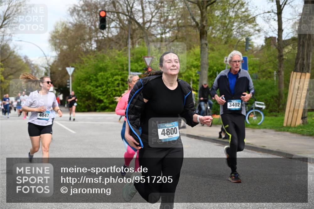 12.04.2026 - 45. Internationalen Wilhelmsburger Insellauf J. Mangold http://msf.ph/oto/9517205 12.04.2026 13:21:19 Ziel 2101, 4417, 3552, 3551, 2333, 4018, 5716, 4319, 5297, 4878, 5484, 2692, 4444, 4800, 4047, 2175, 3402, 5482, 4017, 3676, 2628, 3251, 5201, 3109, 4404, 4362, 2473 meine-sportfotos.de