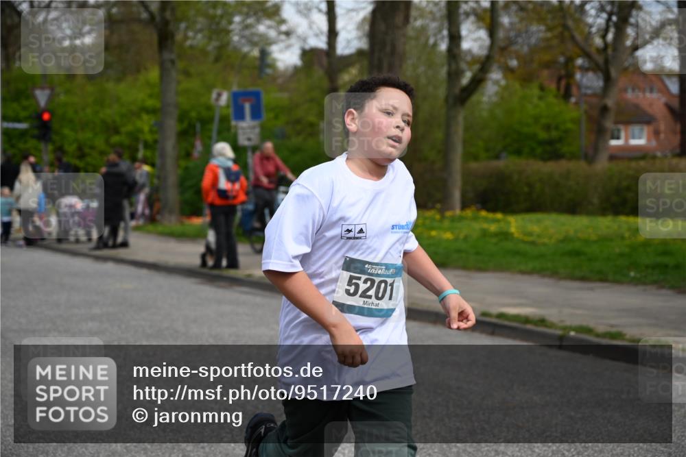 12.04.2026 - 45. Internationalen Wilhelmsburger Insellauf J. Mangold http://msf.ph/oto/9517240 12.04.2026 13:21:24 Ziel 2333, 4018, 5716, 4319, 5297, 4878, 5484, 2692, 4444, 4800, 4047, 2175, 3402, 5482, 4017, 3676, 2628, 3251, 3251, 5201, 3109, 4404, 4362, 2473, 2552, 2130, 2840, 3998, 5462 meine-sportfotos.de