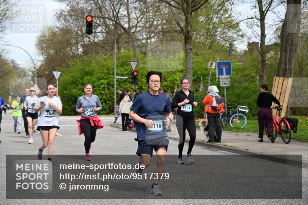 12.04.2026 - 45. Internationalen Wilhelmsburger Insellauf J. Mangold http://msf.ph/oto/9517379 12.04.2026 13:21:54 Ziel 4017, 3676, 2628, 3251, 5201, 3109, 4404, 4362, 2473, 2552, 2130, 2840, 3998, 5462, 5205, 4809, 2002, 2332, 2116, 3581, 3235, 3915, 5080, 4348, 5085, 3603, 3602, 3603, 3602, 5092, 2246, 5192, 5171, 3162, 4443, 4442, 3746, 5290, 3057, 3667, 5304 meine-sportfotos.de