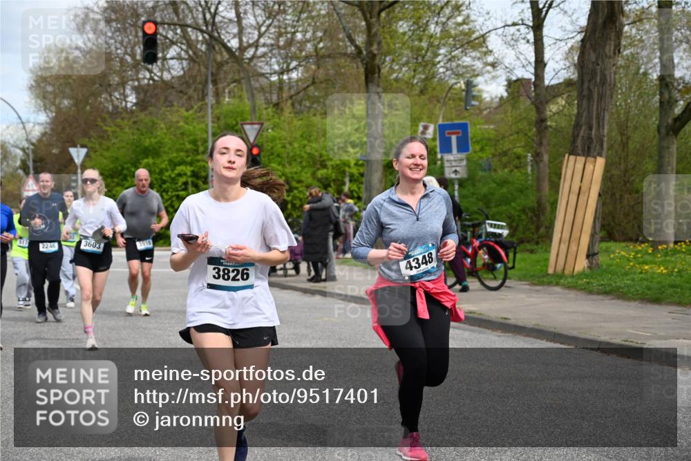 12.04.2026 - 45. Internationalen Wilhelmsburger Insellauf J. Mangold http://msf.ph/oto/9517401 12.04.2026 13:21:57 Ziel 3676, 2628, 3251, 5201, 3109, 4404, 4362, 2473, 2552, 2130, 2840, 3998, 5462, 5205, 4809, 2002, 2332, 2116, 3581, 3235, 3915, 5080, 4348, 5085, 3603, 3602, 5092, 5092, 2246, 5192, 5171, 3162, 4443, 4442, 3746, 5290, 3057, 3667, 5304, 4210 meine-sportfotos.de
