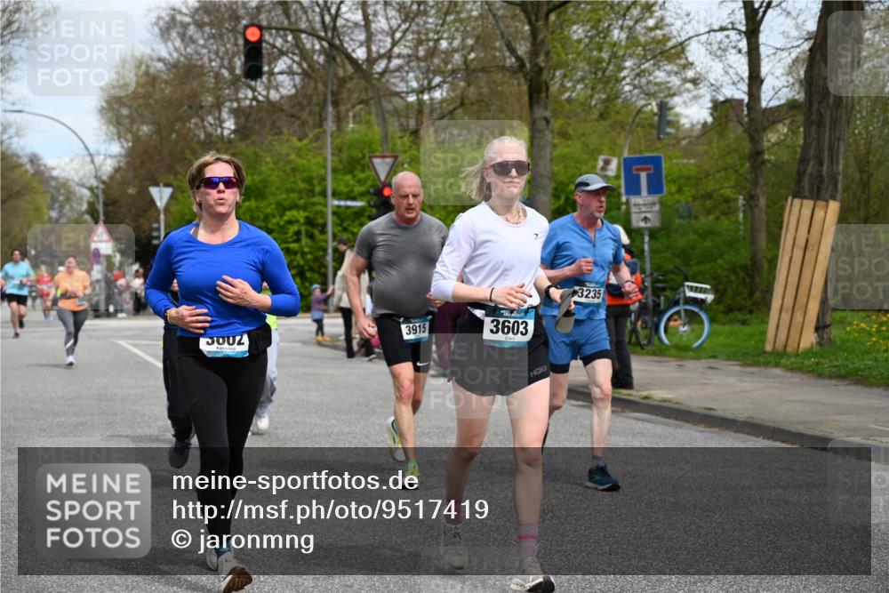 12.04.2026 - 45. Internationalen Wilhelmsburger Insellauf J. Mangold http://msf.ph/oto/9517419 12.04.2026 13:21:59 Ziel 3676, 2628, 3251, 5201, 3109, 4404, 4362, 2473, 2552, 2130, 2840, 3998, 5462, 5205, 4809, 2002, 2332, 2116, 3581, 3235, 3915, 5080, 4348, 5085, 3603, 3602, 5092, 2246, 5192, 5171, 2246, 5192, 5171, 3162, 4443, 4442, 3746, 5290, 3057, 3667, 5304, 4210 meine-sportfotos.de
