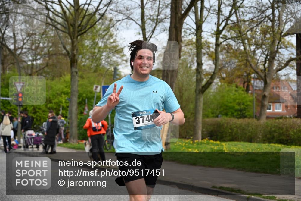 12.04.2026 - 45. Internationalen Wilhelmsburger Insellauf J. Mangold http://msf.ph/oto/9517451 12.04.2026 13:22:10 Ziel 2130, 2840, 3998, 5462, 5205, 4809, 2002, 2332, 2116, 3581, 3235, 3915, 5080, 4348, 5085, 3603, 3602, 5092, 2246, 5192, 5171, 3162, 4443, 4442, 3746, 5290, 3057, 3667, 5304, 4210, 4014, 2158 meine-sportfotos.de