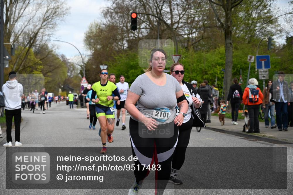 12.04.2026 - 45. Internationalen Wilhelmsburger Insellauf J. Mangold http://msf.ph/oto/9517483 12.04.2026 13:20:26 Ziel 2431, 4121, 5308, 3236, 4718, 2247, 3203, 5342, 3822, 3821, 4999, 4803, 2224, 4223, 4224, 4954, 5258, 3284, 2469, 4305, 2013, 3233, 5230, 3766, 4103, 4103, 4341, 5633, 4284, 4293, 5543 meine-sportfotos.de