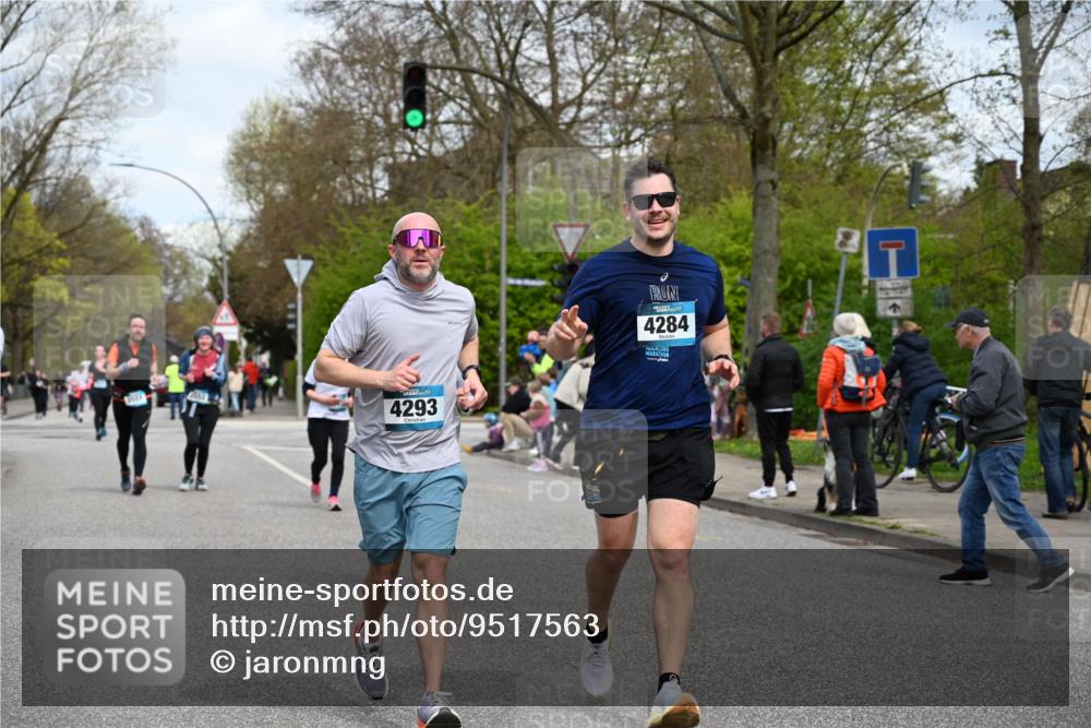 12.04.2026 - 45. Internationalen Wilhelmsburger Insellauf J. Mangold http://msf.ph/oto/9517563 12.04.2026 13:20:43 Ziel 4803, 2224, 4223, 4224, 4954, 5258, 3284, 2469, 4305, 2013, 3233, 5230, 3766, 4103, 4341, 5633, 4284, 4293, 5543, 2363, 2101, 4417, 3552, 3551, 2333, 4018, 5716, 4319 meine-sportfotos.de