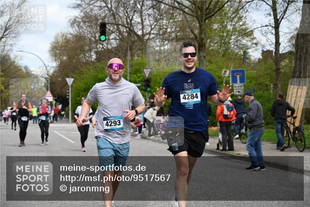 12.04.2026 - 45. Internationalen Wilhelmsburger Insellauf J. Mangold http://msf.ph/oto/9517567 12.04.2026 13:20:43 Ziel 4803, 2224, 4223, 4224, 4954, 5258, 3284, 2469, 4305, 2013, 3233, 5230, 3766, 4103, 4341, 5633, 4284, 4293, 5543, 2363, 2101, 4417, 3552, 3551, 2333, 4018, 5716, 4319 meine-sportfotos.de