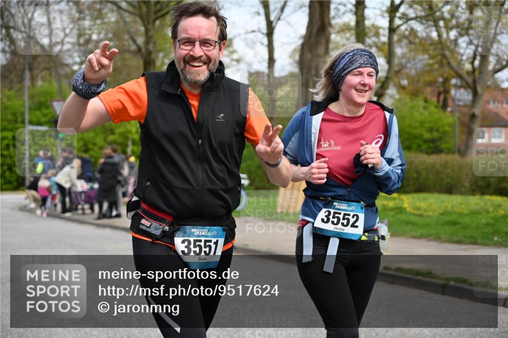12.04.2026 - 45. Internationalen Wilhelmsburger Insellauf J. Mangold http://msf.ph/oto/9517624 12.04.2026 13:20:50 Ziel 2469, 4305, 2013, 3233, 5230, 3766, 4103, 4341, 5633, 4284, 4293, 5543, 2363, 2101, 4417, 3552, 3551, 2333, 4018, 4018, 5716, 4319, 5297, 4878, 5484, 2692 meine-sportfotos.de