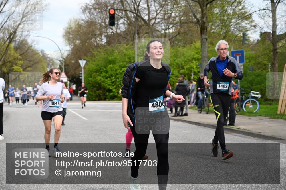 12.04.2026 - 45. Internationalen Wilhelmsburger Insellauf J. Mangold http://msf.ph/oto/9517703 12.04.2026 13:21:18 Ziel 2101, 4417, 3552, 3551, 2333, 4018, 5716, 4319, 5297, 4878, 5484, 2692, 4444, 4800, 4047, 2175, 3402, 5482, 4017, 4017, 3676, 2628, 3251, 5201, 3109, 4404, 4362, 2473 meine-sportfotos.de