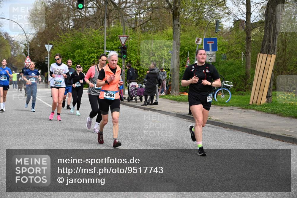 12.04.2026 - 45. Internationalen Wilhelmsburger Insellauf J. Mangold http://msf.ph/oto/9517743 12.04.2026 13:21:28 Ziel 5716, 4319, 5297, 4878, 5484, 2692, 4444, 4800, 4047, 2175, 3402, 5482, 4017, 3676, 2628, 3251, 5201, 3109, 4404, 4362, 2473, 2552, 2130, 2840, 3998, 5462, 5205, 4809, 2002 meine-sportfotos.de