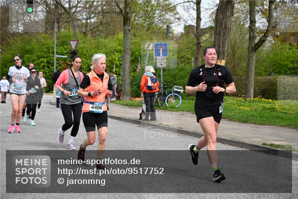 12.04.2026 - 45. Internationalen Wilhelmsburger Insellauf J. Mangold http://msf.ph/oto/9517752 12.04.2026 13:21:29 Ziel 4319, 5297, 4878, 5484, 2692, 4444, 4800, 4047, 2175, 3402, 5482, 4017, 3676, 2628, 3251, 5201, 3109, 4404, 3109, 4404, 4362, 2473, 2552, 2130, 2840, 3998, 5462, 5205, 4809, 2002 meine-sportfotos.de