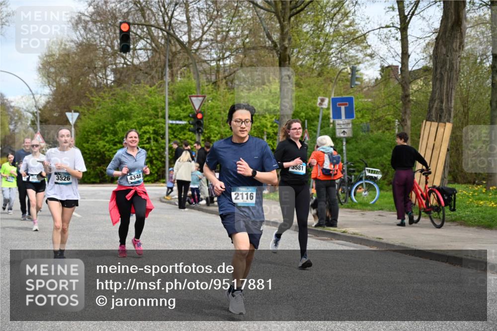12.04.2026 - 45. Internationalen Wilhelmsburger Insellauf J. Mangold http://msf.ph/oto/9517881 12.04.2026 13:21:54 Ziel 4017, 3676, 2628, 3251, 5201, 3109, 4404, 4362, 2473, 2552, 2130, 2840, 3998, 5462, 5205, 4809, 2002, 2332, 2116, 3581, 3235, 3915, 5080, 4348, 5085, 3603, 3602, 3603, 3602, 5092, 2246, 5192, 5171, 3162, 4443, 4442, 3746, 5290, 3057, 3667, 5304 meine-sportfotos.de