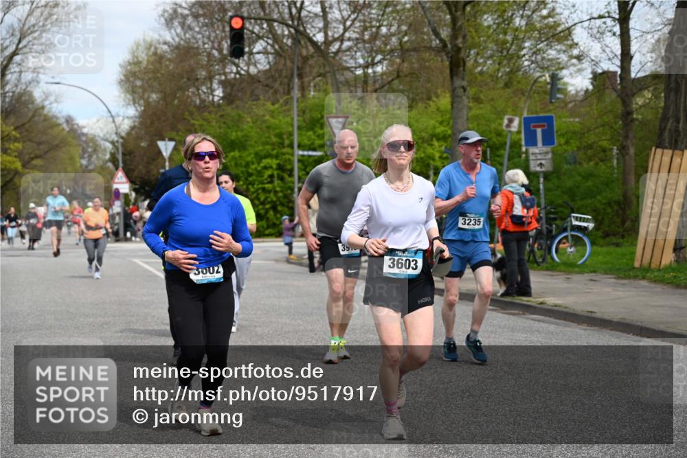 12.04.2026 - 45. Internationalen Wilhelmsburger Insellauf J. Mangold http://msf.ph/oto/9517917 12.04.2026 13:21:59 Ziel 3676, 2628, 3251, 5201, 3109, 4404, 4362, 2473, 2552, 2130, 2840, 3998, 5462, 5205, 4809, 2002, 2332, 2116, 3581, 3235, 3915, 5080, 4348, 5085, 3603, 3602, 5092, 2246, 5192, 5171, 2246, 5192, 5171, 3162, 4443, 4442, 3746, 5290, 3057, 3667, 5304, 4210 meine-sportfotos.de